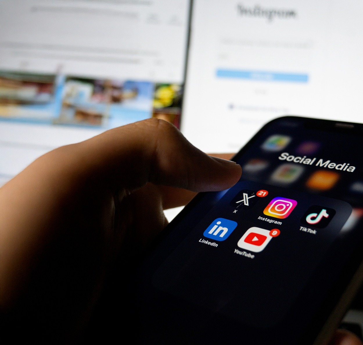 Intro Outro brief & identification des usages - Les Complices Intro Outro brief & identification des usages - Les Complices