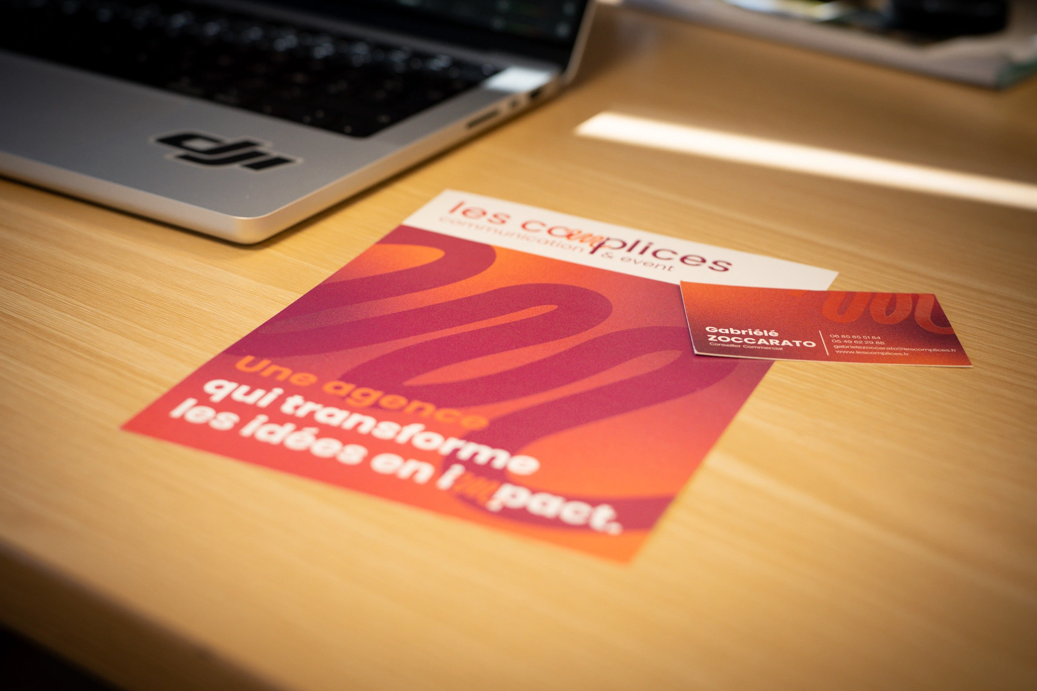 Plan de communication avec Les Complices Plan de communication avec Les Complices