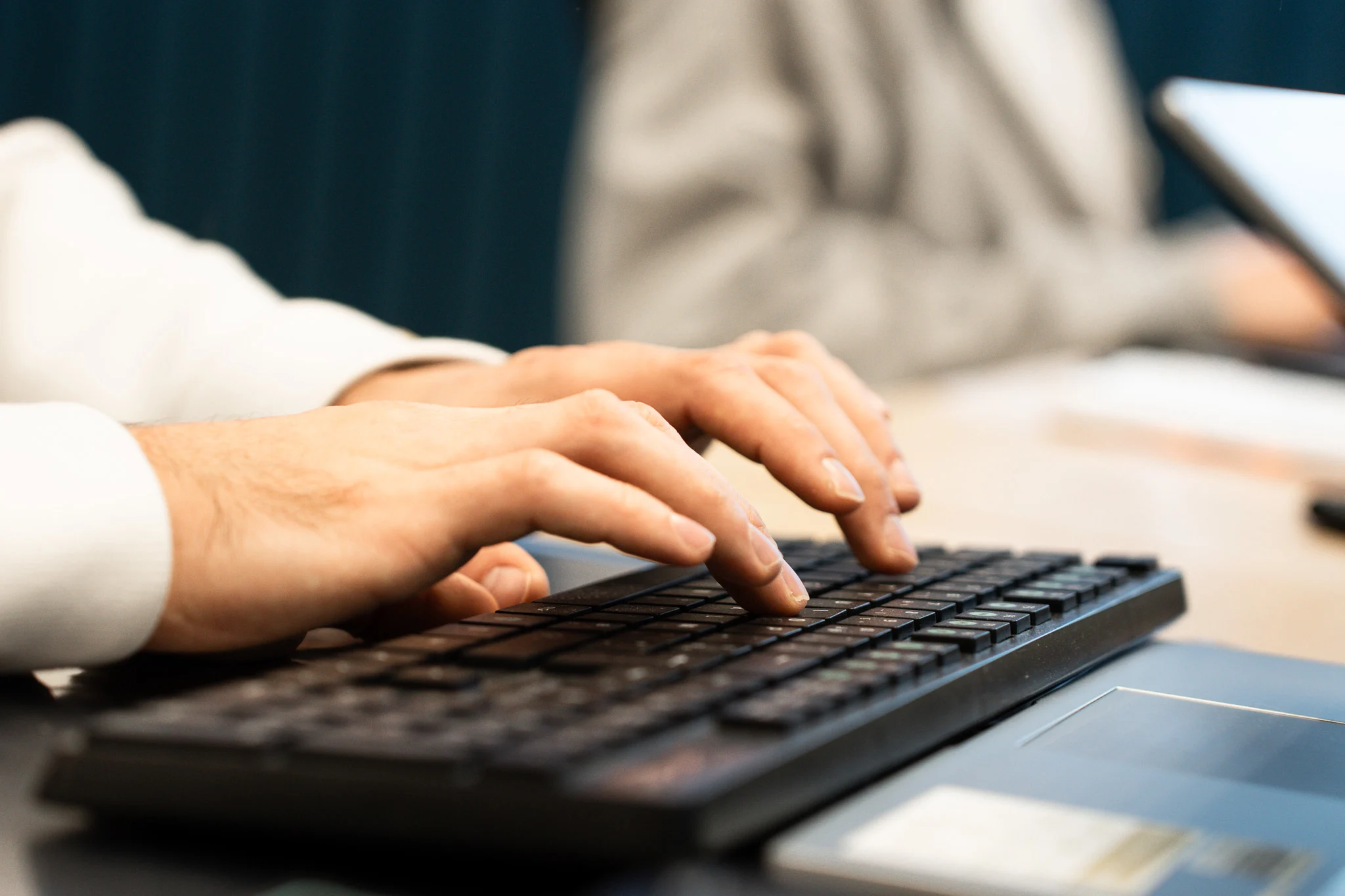 Stratégie de communication Stratégie éditoriale - Les Complices