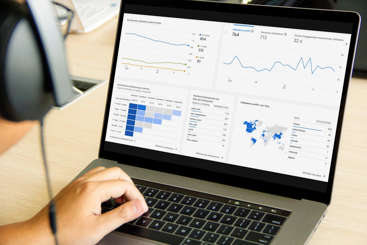 Audit UI et UX Collecte et analyse de données - Les Complices Audit UI et UX Collecte et analyse de données - Les Complices