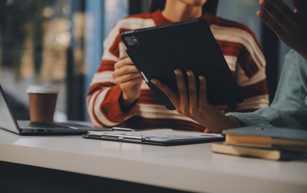 Formation Community Manager - Les Complices Qualiopi